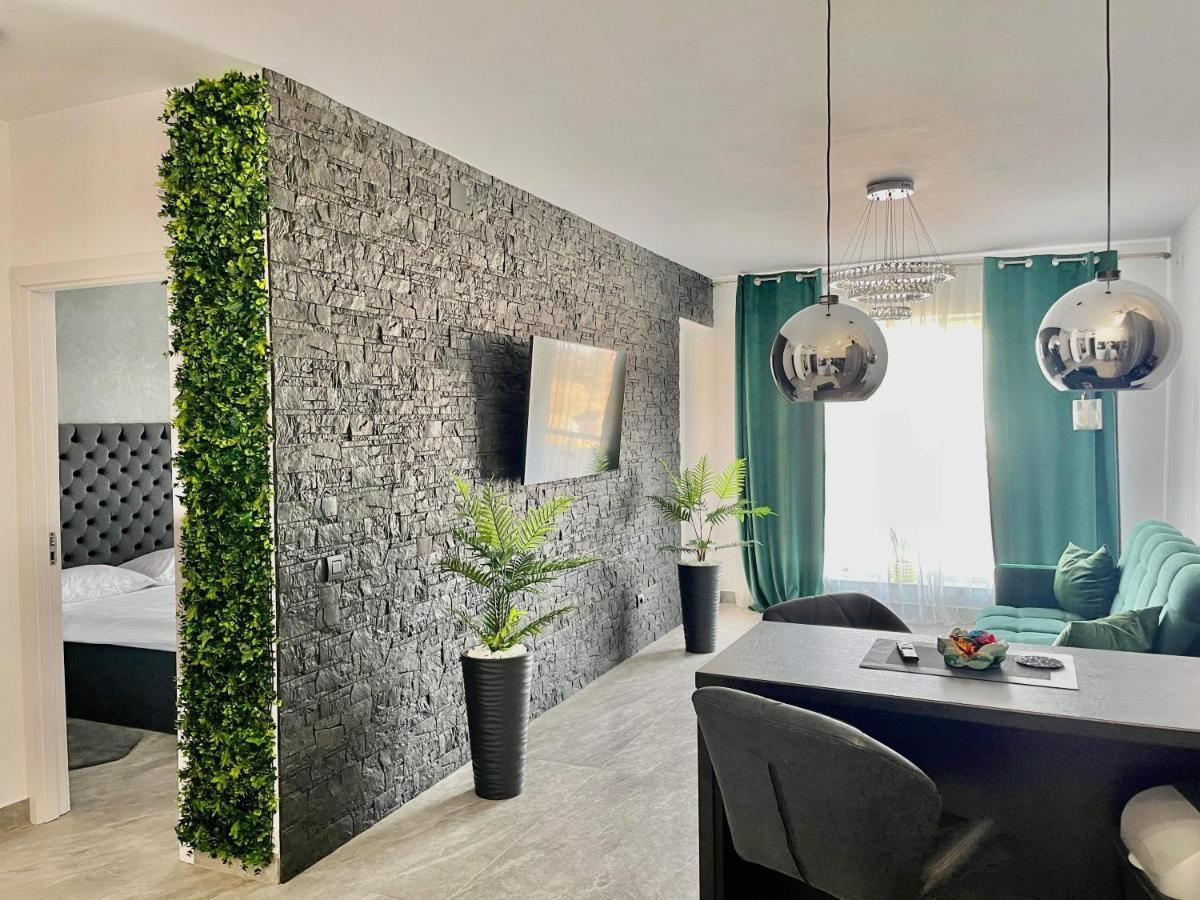 Aici Te Simti Ca Acasa Apartment Яш Екстериор снимка