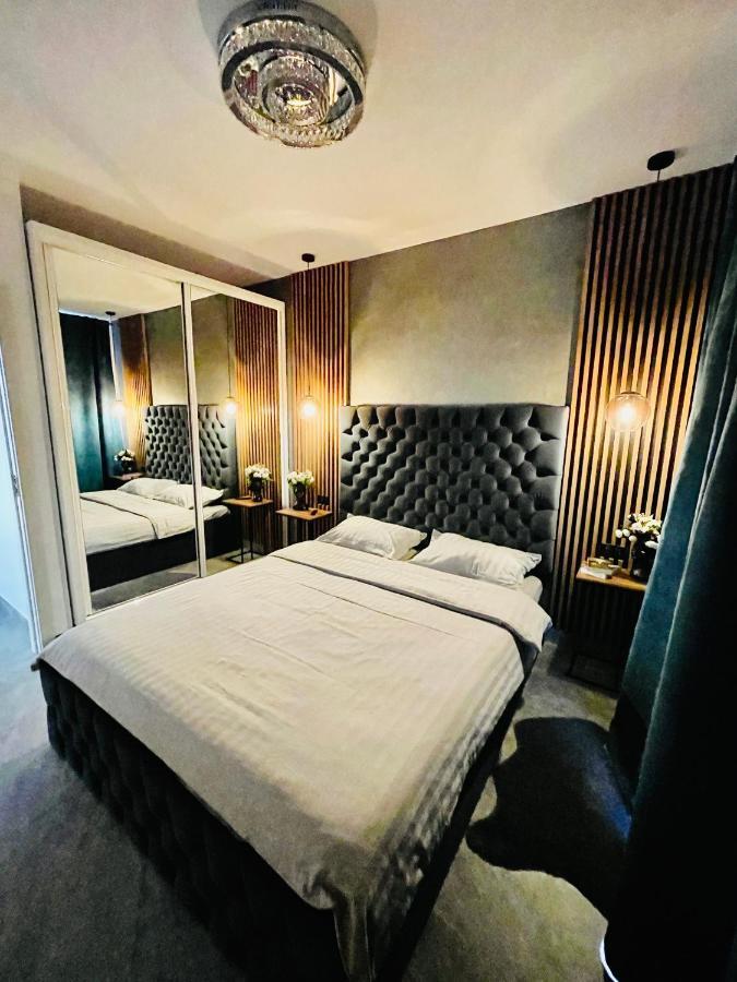 Aici Te Simti Ca Acasa Apartment Яш Екстериор снимка