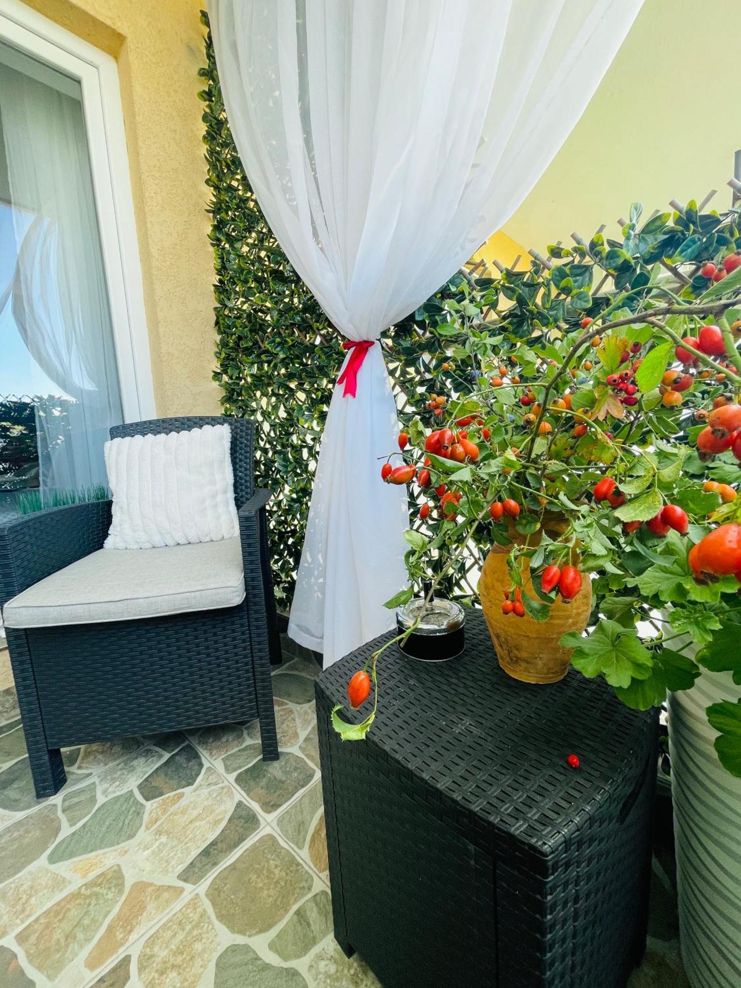 Aici Te Simti Ca Acasa Apartment Яш Екстериор снимка